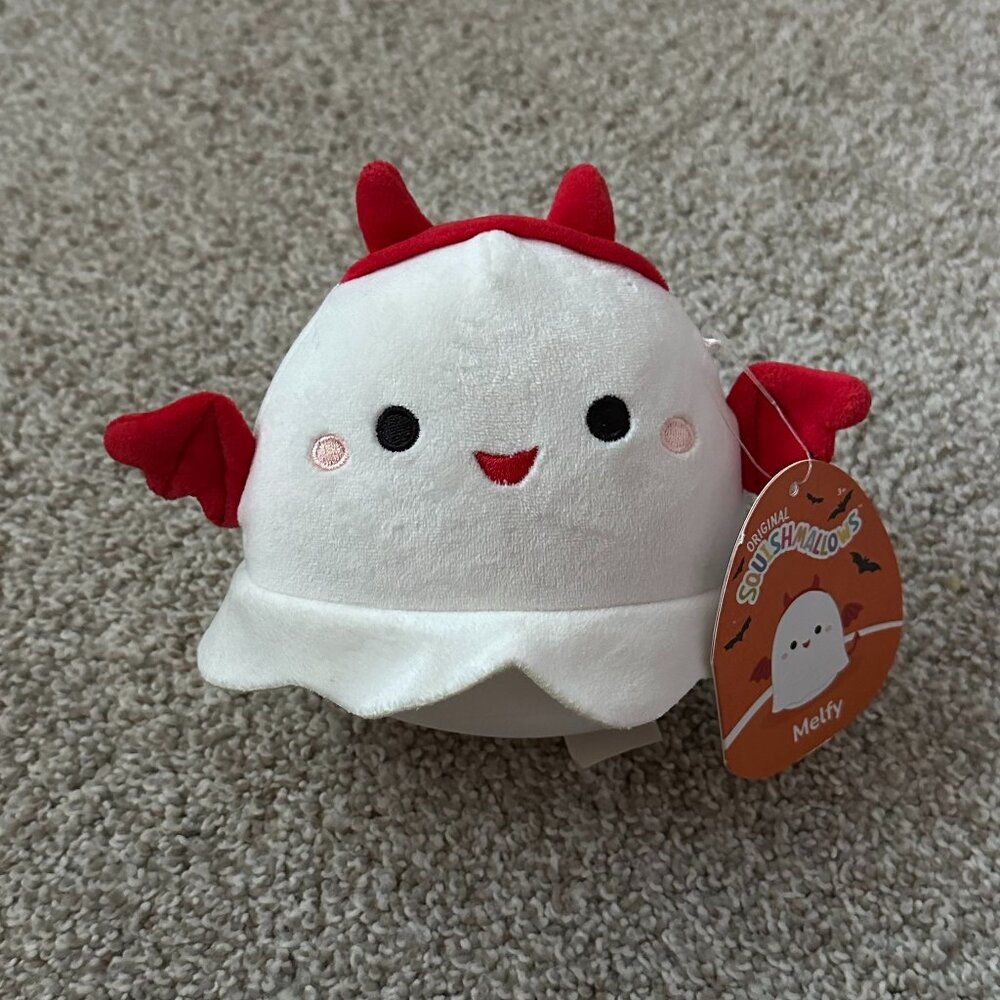 NEW squishmallow melfy ghost plush 🤍 5"